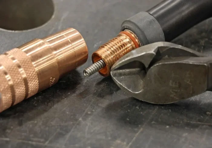 تأثیر کیفیت شیلنگ، نازل و لاینر بر خروجی جوش CO2