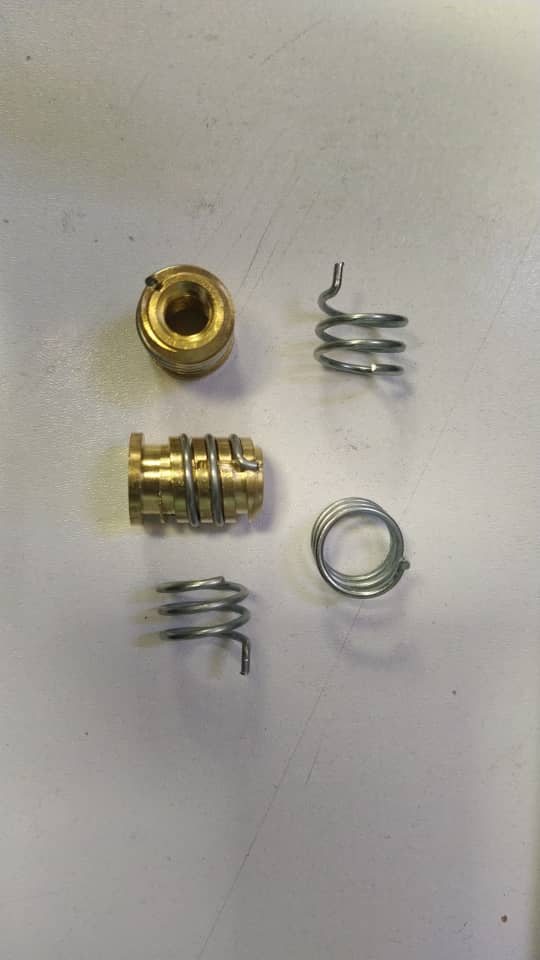 هلدر برنجی و فنر هلدر گردنه CO2 هلدر برنجی گردنه CO2 250 و فنر هلدر گردنه CO2 250